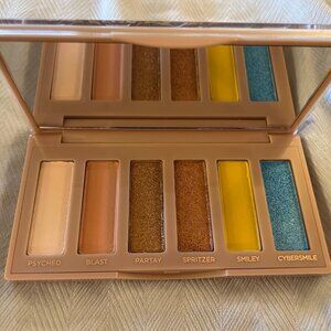 Beauty Bundle Urban Decay Eye Shadow Palette x 6 - Value $210 New Sealed